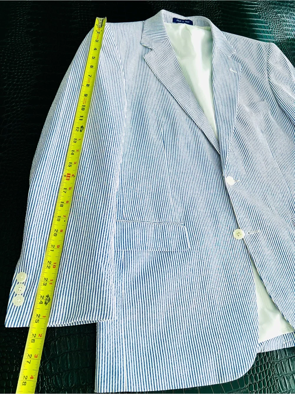 100% Cotton Alan Flusser Blue & White Striped Seersucker Sport Coat